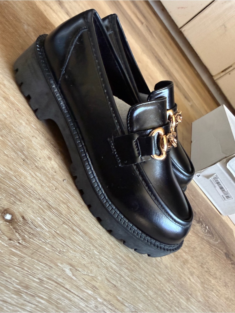 SHEIN Black Platform Loafers with Gold Chain Detail